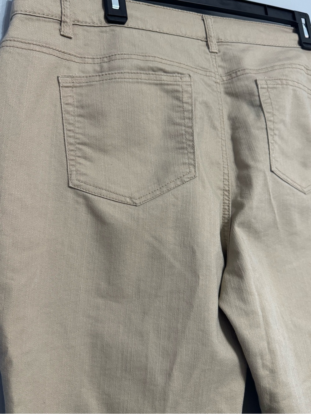 Jaclyn Smith High Rise Capri Pants Womens 14 Beige Khaki Jean-Style Stretch - Picture 5 of 12